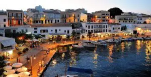 donde alojarse en Menorca